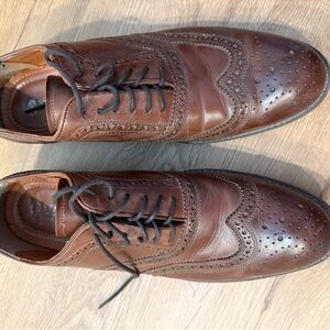 Classic Brown Leather Men's Brogues